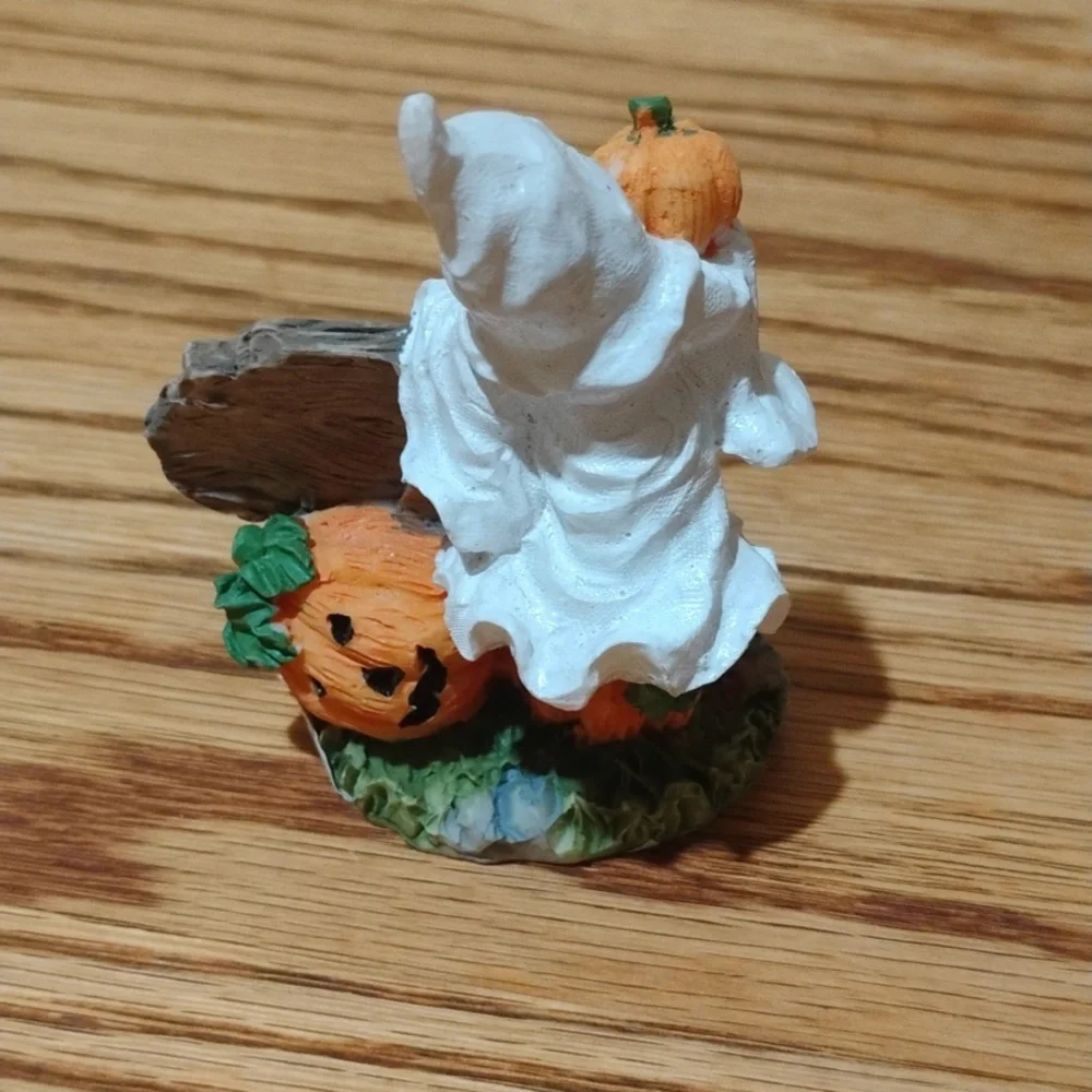 Vintage 1997 Resin Halloween Bear and Ghost Figurine Set